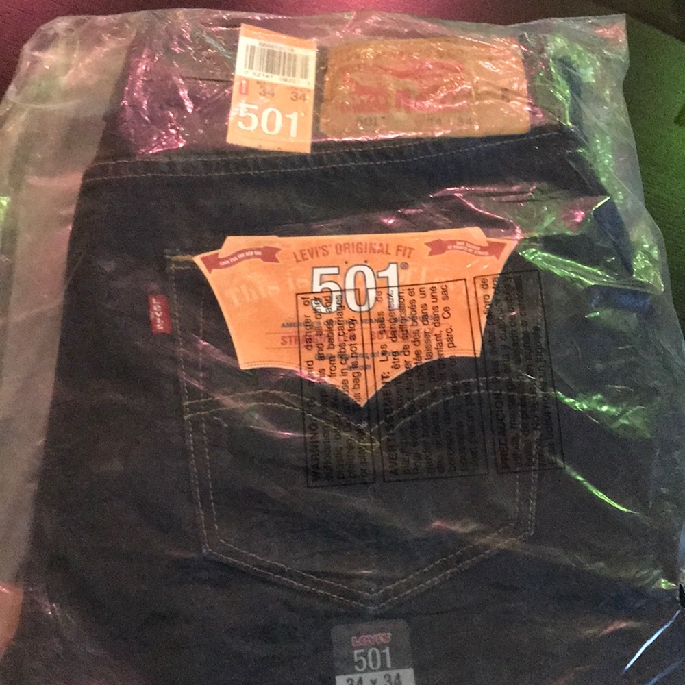 Levi jeans